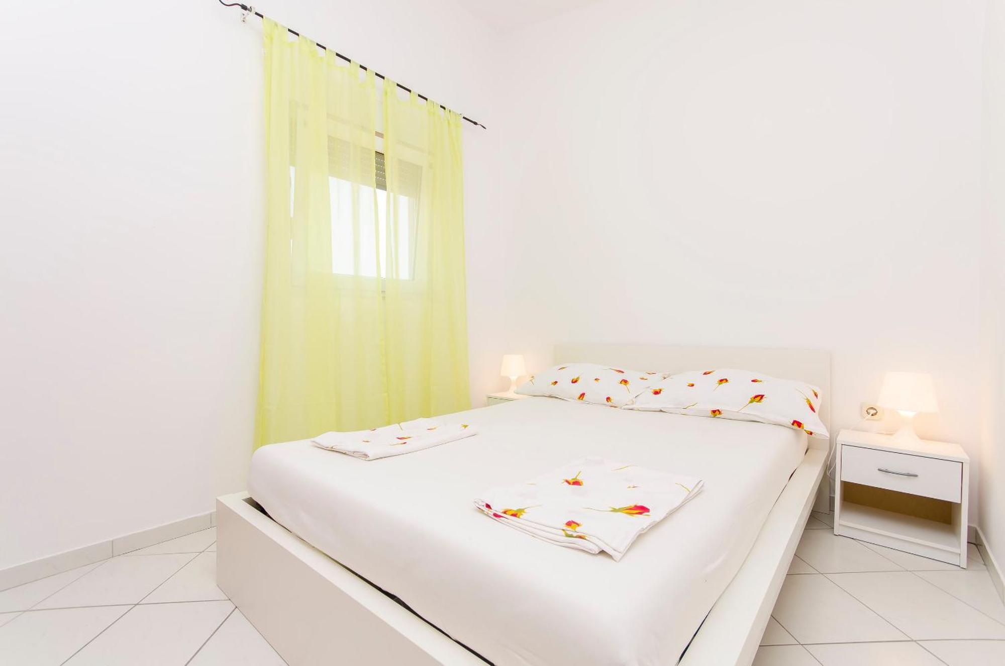 Apartments Ivan วีร์ ภายนอก รูปภาพ
